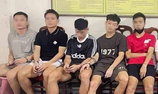 5 cầu thủ Hồng Lĩnh Hà Tĩnh bị khởi tố, bắt tạm giam vì tổ chức sử dụng ma túy. Ảnh: Công an Hà Tĩnh.