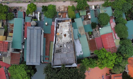 Một công trình xây dựng vi phạm trên địa bàn phường Định Công. Ảnh: Nhóm PV