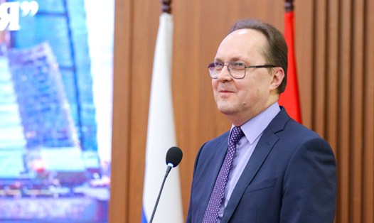 Đại sứ Nga tại Việt Nam Gennady Bezdetko Stepanovich. Ảnh: Khánh Minh