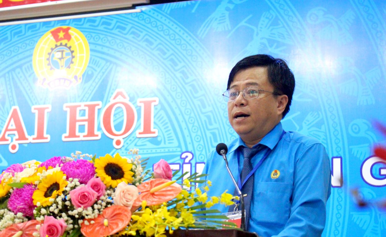 Ông Huỳnh Ngọc Minh tái đắc cử Chủ tịch Công đoàn Viên chức tỉnh An Giang. Ảnh: Lâm Điền