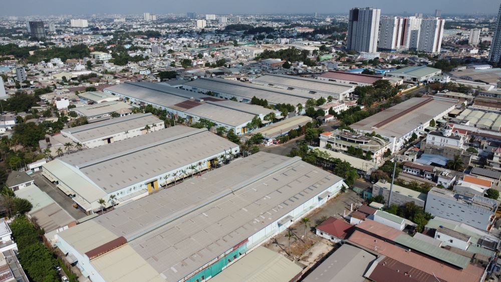 Tỉnh Bình Dương đang thực hiện đề án di dời nhà máy sản xuất công nghiệp ở phía Nam vào cụm, khu công nghiệp ở phía Bắc của tỉnh. Ảnh: Đình Trọng
