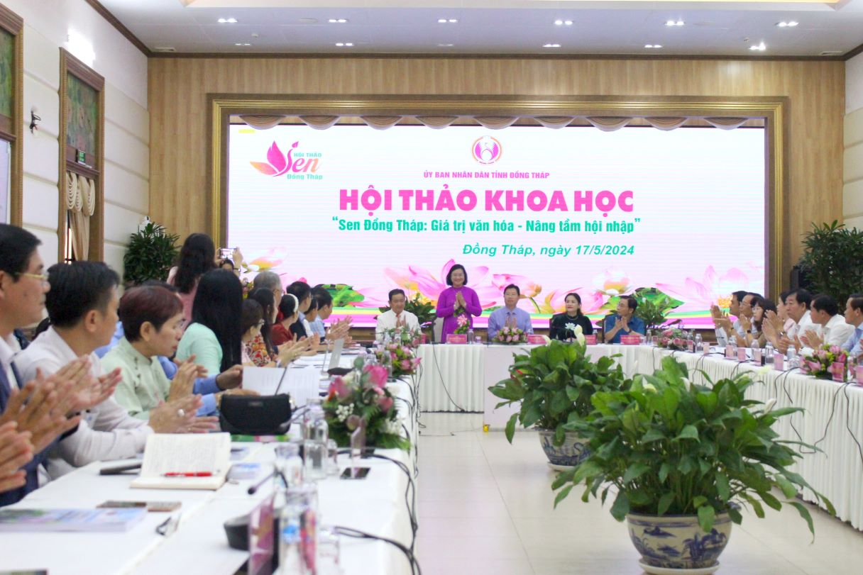 Quang cảnh buổi hội thảo khoa học“Sen Đồng Tháp: Giá trị văn hóa - Nâng tầm hội nhập”. Ảnh: Lâm Điền