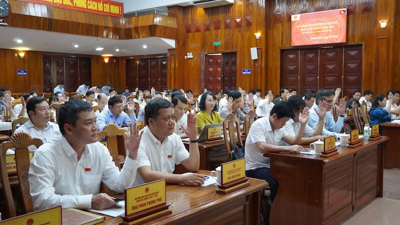 HĐND tỉnh Quảng Bình thông qua việc sắp xếp 11 đơn vị hành chính cấp xã. Ảnh: T.Hoàng