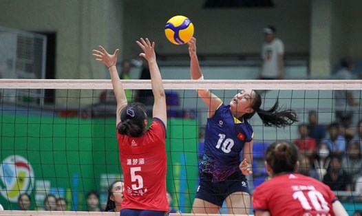 U20 Việt Nam vẫn chưa có chiến thắng tại giải bóng chuyền nữ quốc tế cúp VTV9 - Bình Điền 2024. Ảnh: Duy Nam