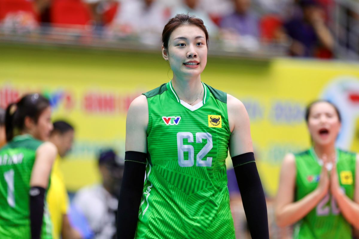 Chen Peiyan, sinh năm 1999, quốc tịch Trung Quốc là một trong những vận động viên thi đấu hay nhất tại Giải bóng chuyền nữ quốc tế Cúp VTV9 - Bình Điền Long An, diễn ra tại Đắk Lắk, từ ngày 11 đến 19.5.