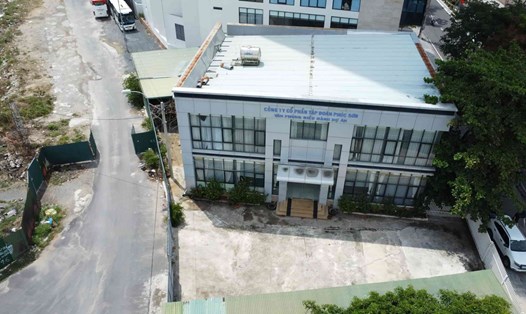 Văn phòng Tập đoàn Phúc Sơn tại TP Nha Trang đóng cửa trong 2 tháng qua. Ảnh: Hữu Long