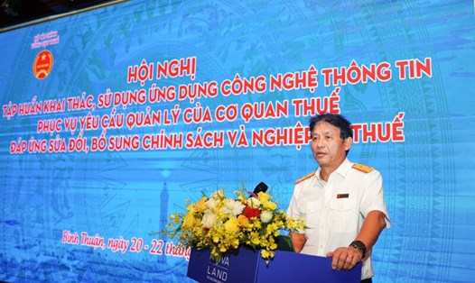 Phó Tổng Cục trưởng Đặng Ngọc Minh  phát biểu chỉ đạo hội nghị tập huấn. Ảnh: Tổng cục Thuế.

