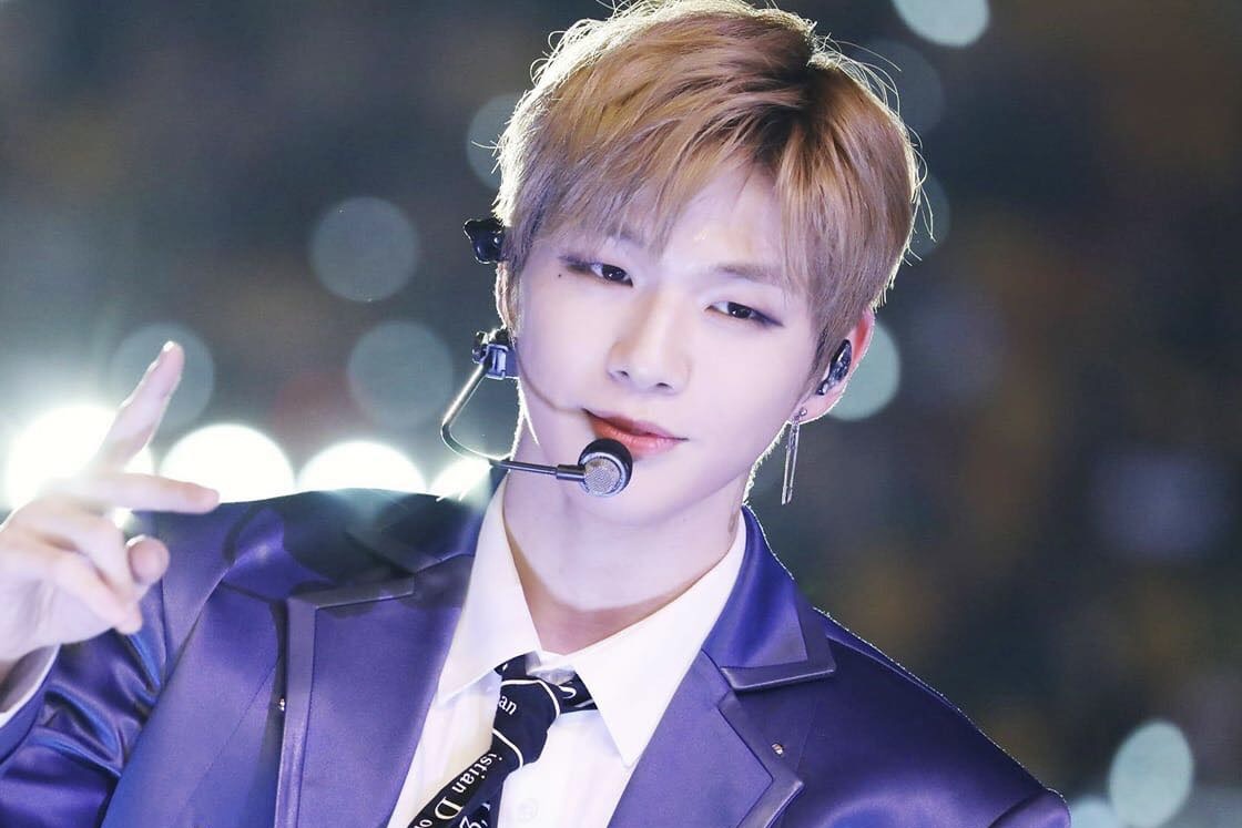 Kang Daniel thành lập công ty riêng 