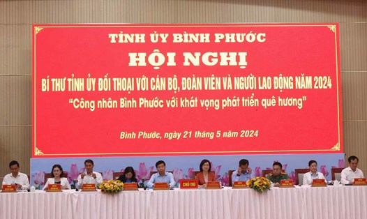 Hội nghị Bí thư Tỉnh ủy Bình Phước đối thoại với cán bộ Công đoàn, đoàn viên, người lao động trong tỉnh. Ảnh: CĐBP