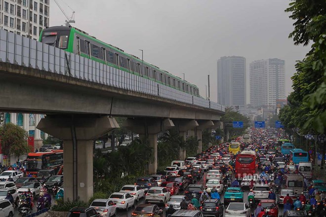 Tình trạng ùn tắc ở Hà Nội ngày càng trầm trọng. Ảnh minh họa: Tô Thế