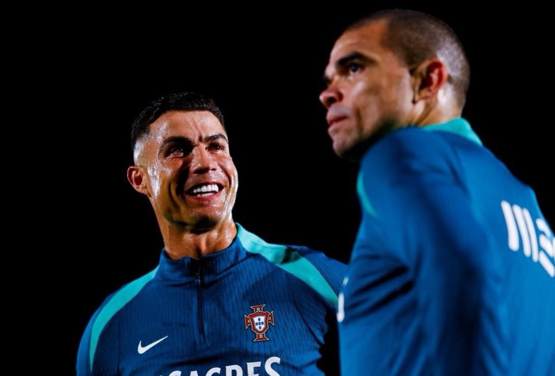2 cựu binh Ronaldo và Pepe vẫn góp mặt tại EURO 2024 cùng tuyển Bồ Đào Nha.  Ảnh: LĐBĐ Bồ Đào Nha