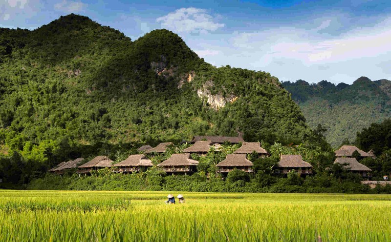 Mai Châu đẹp bình yên thơ mộng. Ảnh: STS