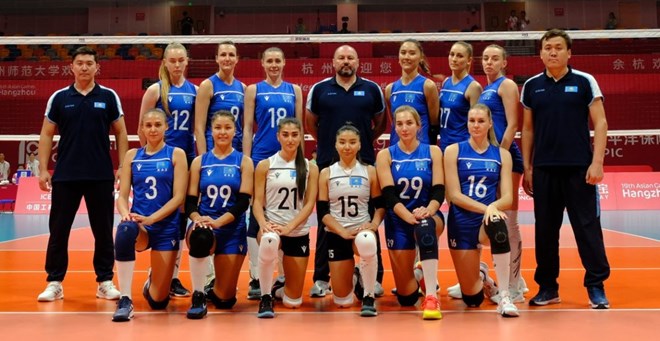 Tuyển bóng chuyền nữ Kazakhstan thắng trận ra quân bảng B AVC Challenge Cup 2024. Ảnh: LĐ bóng chuyền Kazakhstan 