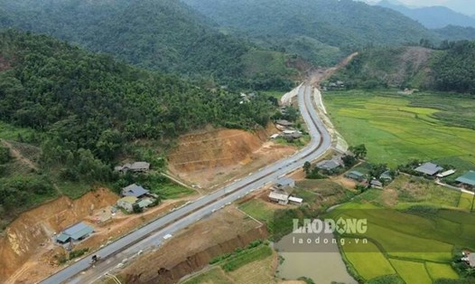 Dự án tuyến đường nội thị tại thị trấn Vị Xuyên. Ảnh: Lam Thanh