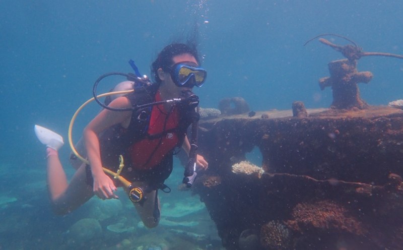 Du khách lặn biển ở Côn Đảo. Ảnh: Nhân vật cung cấp