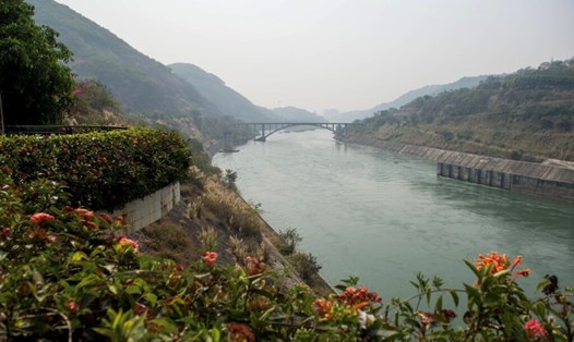 Trạm thủy điện Trung Quốc Jinghong trên sông Lan Thương (đoạn sông Mekong chảy qua Trung Quốc). Ảnh: Tân Hoa Xã