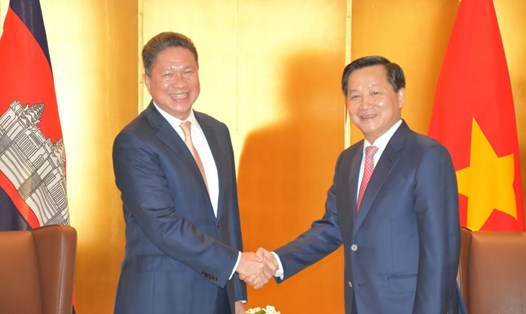 Phó Thủ tướng Chính phủ Lê Minh Khái tiếp Phó Thủ tướng Campuchia Sun Chanthol. Ảnh: Bộ Ngoại giao