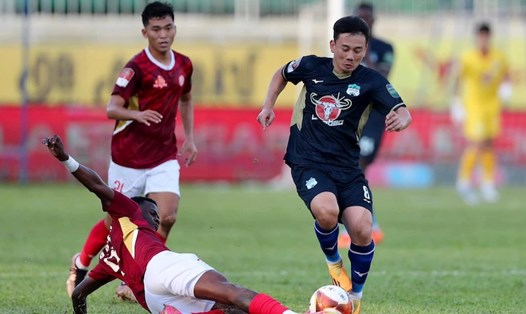 Hoàng Anh Gia Lai làm khách trước TPHCM tại vòng 21 V.League. Ảnh: HAGL FC