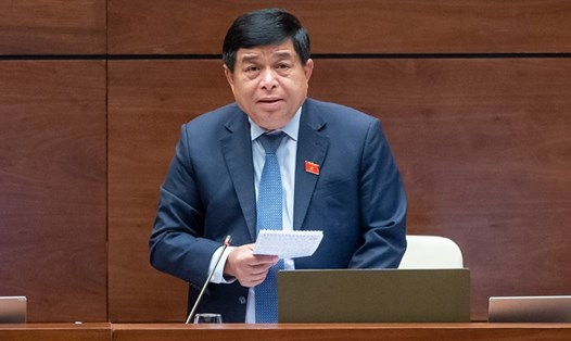 Bộ trưởng Bộ Kế hoạch và Đầu tư Nguyễn Chí Dũng. Ảnh: Quốc hội
