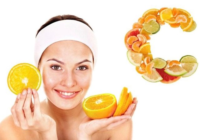 Chăm sóc làn da tươi sáng cùng với vitamin C