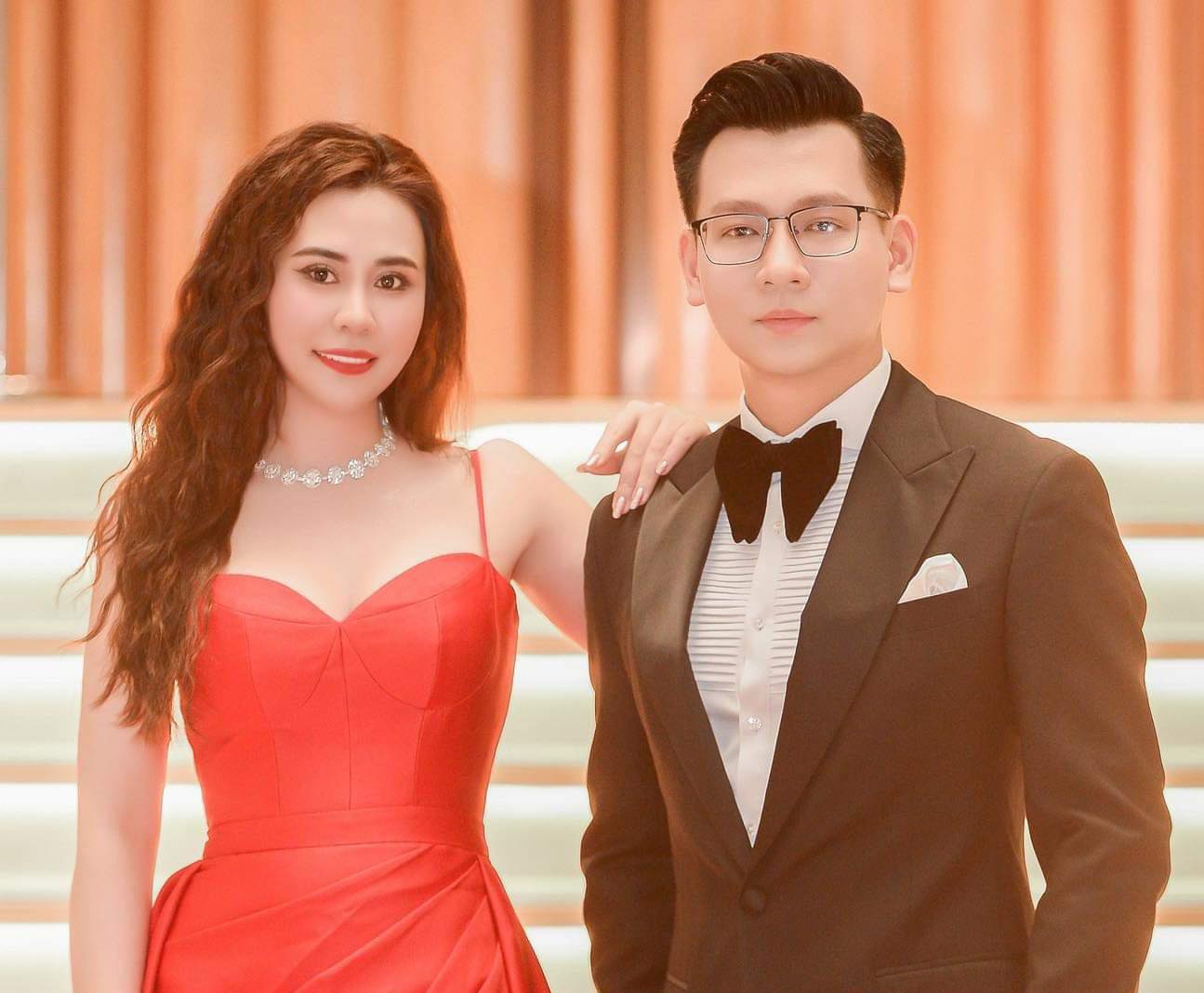 Hoa hậu Phan Kim Oanh mời Thế Cương làm MC cuộc thi "Mrs Eart Vietnam 2024". Ảnh: NVCC