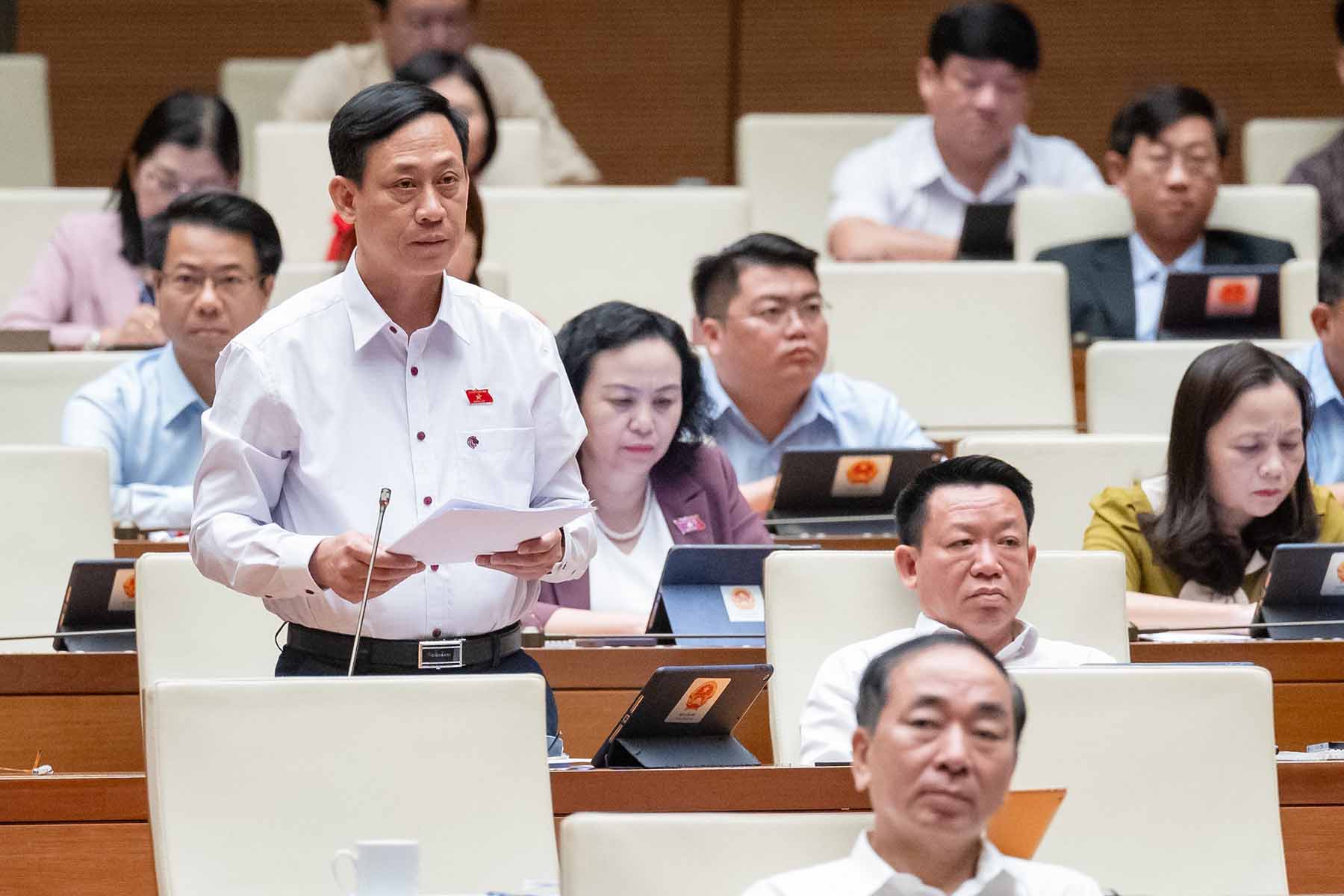 Đại biểu Mai Văn Hải - Đoàn ĐBQH tỉnh Thanh Hóa phát biểu. Ảnh: Quốc hội