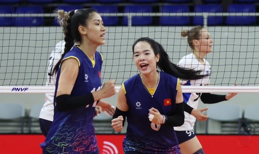 Tuyển bóng chuyền nữ Việt Nam giành vé vào bán kết AVC Challenge Cup sớm 1 vòng đấu. Ảnh: AVC