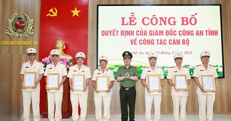 Đề xuất tặng danh hiệu Chiến sĩ thi đua toàn quốc 2 đại tá Công an