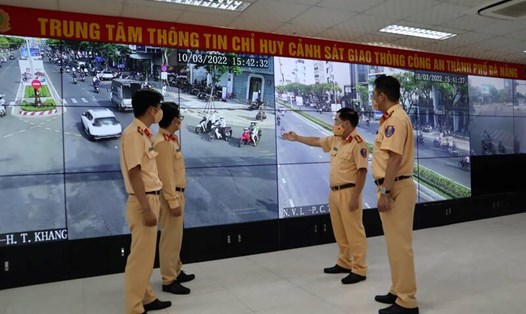 Hệ thống camera giúp lực lượng chức năng phát hiện các phương tiện vi phạm an toàn giao thông ở Đà Nẵng. Ảnh: Nguyễn Duy