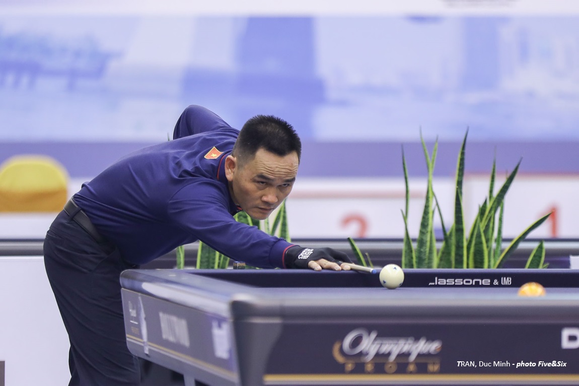 Trần Đức Minh từ vô danh trở thành tay cơ vô địch billard carom 3 băng World Cup. Ảnh: Five and Six/UMB