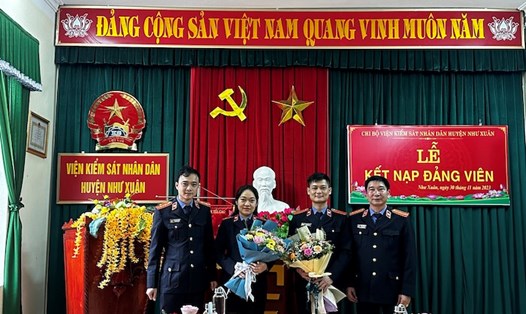 Công tác phát triển đảng viên của Công đoàn Viện kiểm sát huyện Như Xuân. Ảnh: Đoàn Lưu