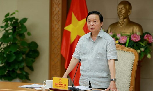 Phó Thủ tướng Chính phủ Trần Hồng Hà chủ trì cuộc họp. Ảnh: VGP 