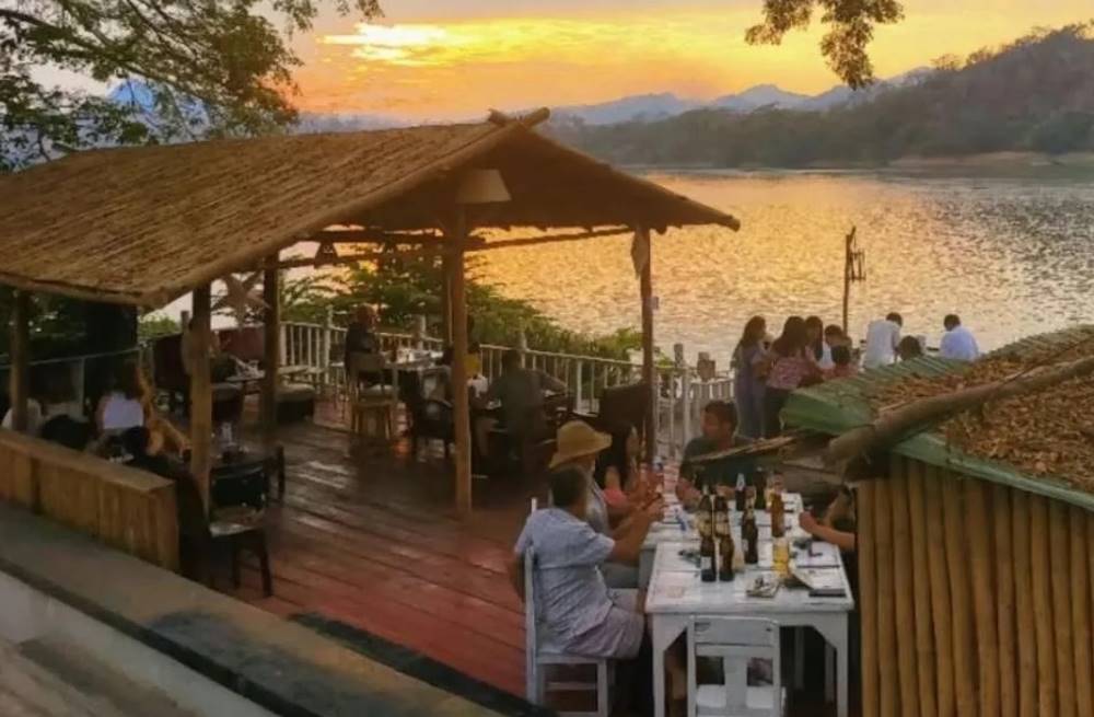 Cuộc sống trong "viện dưỡng lão" cho thanh thiếu niên ở Trung Quốc. Ảnh: QQ