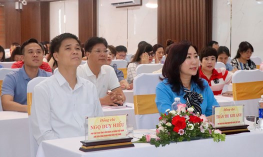Lãnh đạo Công đoàn Viên chức Việt Nam tham dự hội nghị tập huấn sáng 29.5. Ảnh: Bảo Nguyên