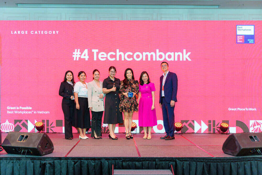 Techcombank lọt top 4 BXH Best Workplace 2024- hạng mục Doanh nghiệp lớn. Ảnh: Techcombank