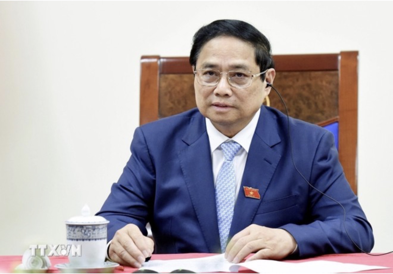 Thủ tướng Chính phủ Phạm Minh Chính trong cuộc điện đàm với Thủ tướng Singapore Lawrence Wong chiều 29.5. Ảnh: Dương Giang/TTXVN