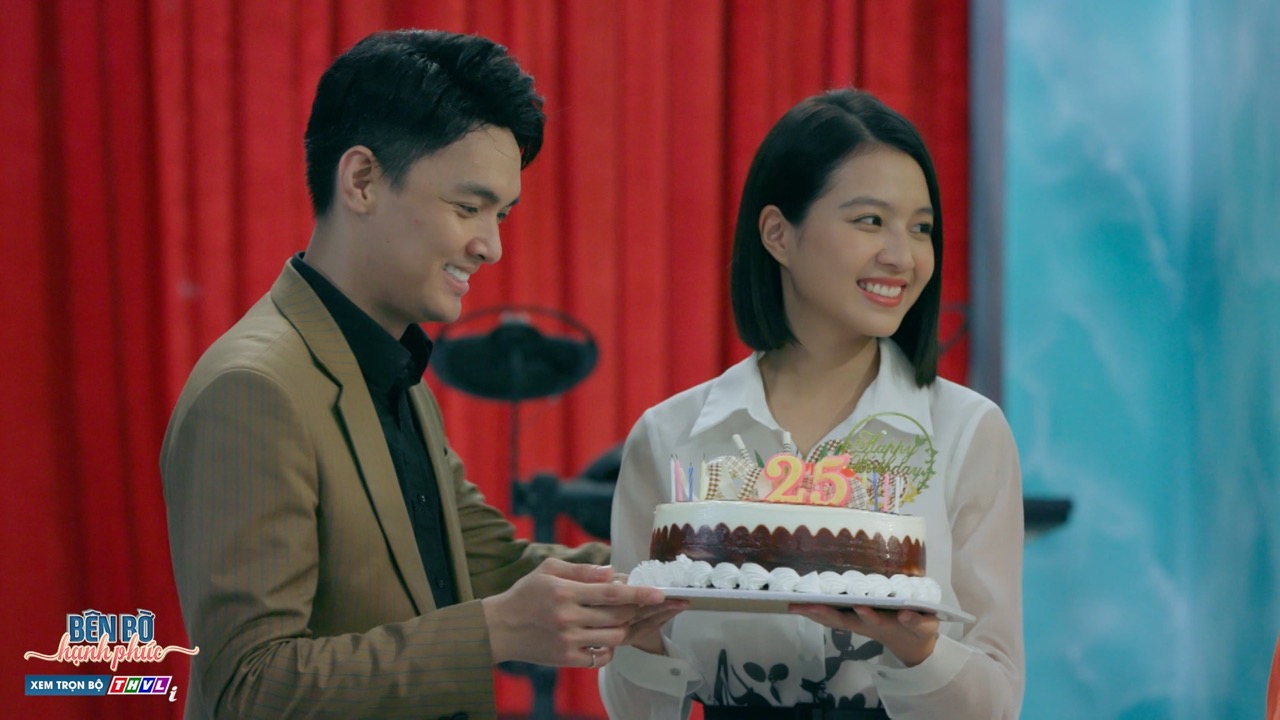 Phim "Bên bờ hạnh phúc", Vinh Hiển, Nhã Phương chính thức yêu nhau