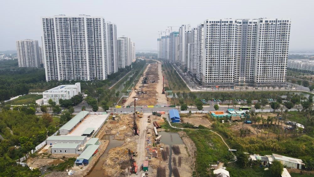 Công trường dự án Vành đai 3 qua TP Thủ Đức (TPHCM).  Ảnh: Anh Tú