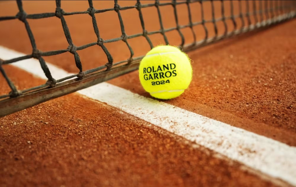 Hinh anh 2: Gioi thieu bo suu tap Roland-Garros Wilson 2025