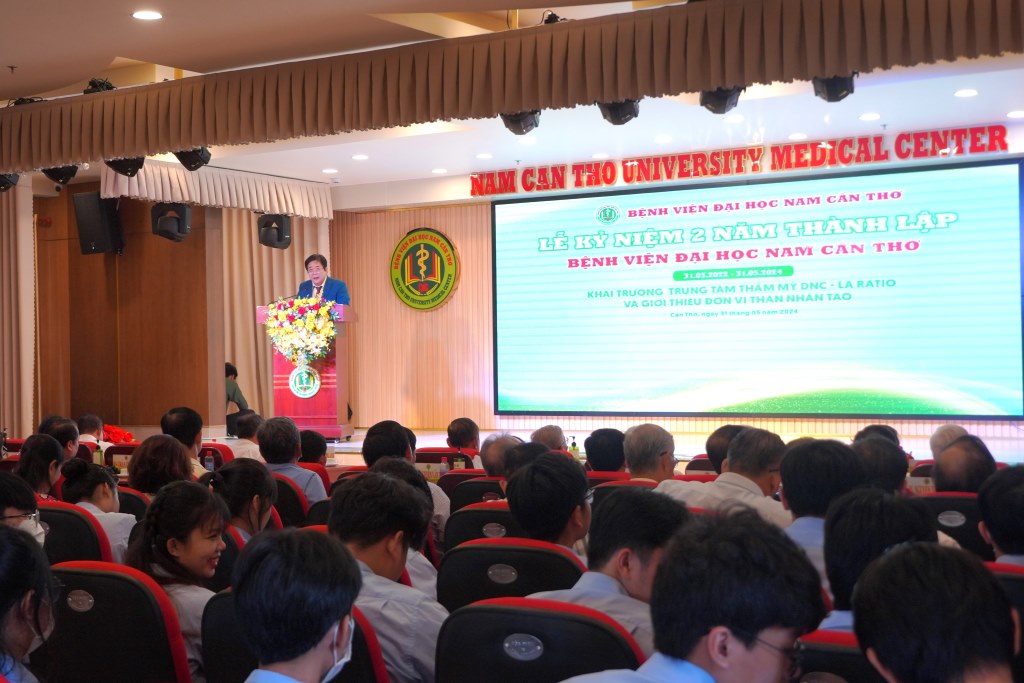 Quang cảnh buổi lễ. Ảnh: Tạ Quang