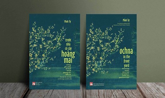 "Trước nhà có cây hoàng mai" là cuốn sách gồm những ghi chép của tác giả Minh  Tự về Huế. Ảnh: Nhà xuất bản Phụ nữ Việt Nam