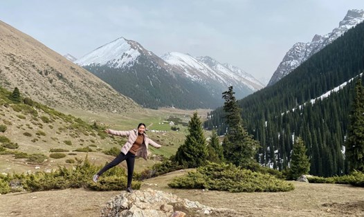 Thung lũng Altyn Arashan, nơi Trang lần đầu tiên thấy núi tuyết. Ảnh: Nhân vật cung cấp