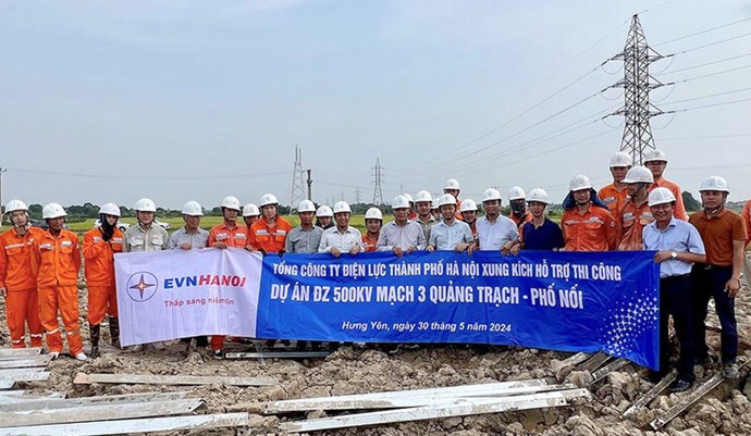 Hơn 1.500 kỹ sư, công nhân tham gia tăng cường thi công Dự án Đường dây 500kV mạch 3