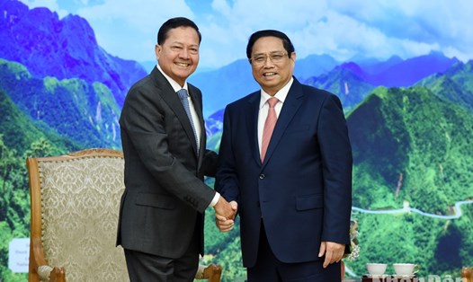 Thủ tướng Chính phủ Phạm Minh Chính đã tiếp Phó Thủ tướng Vương quốc Campuchia Neth Savoeun. Ảnh: Báo Nhân dân
