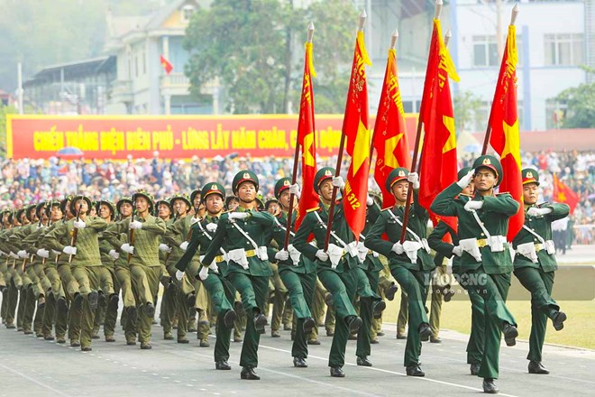 Trực tiếp: Diễu binh, diễu hành kỷ niệm 70 năm Chiến thắng Điện Biên Phủ