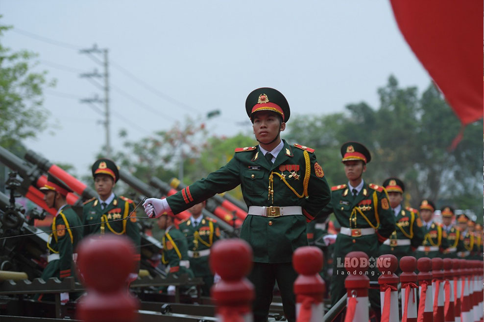 Lực lượng pháo lễ đã sẵn sàng.