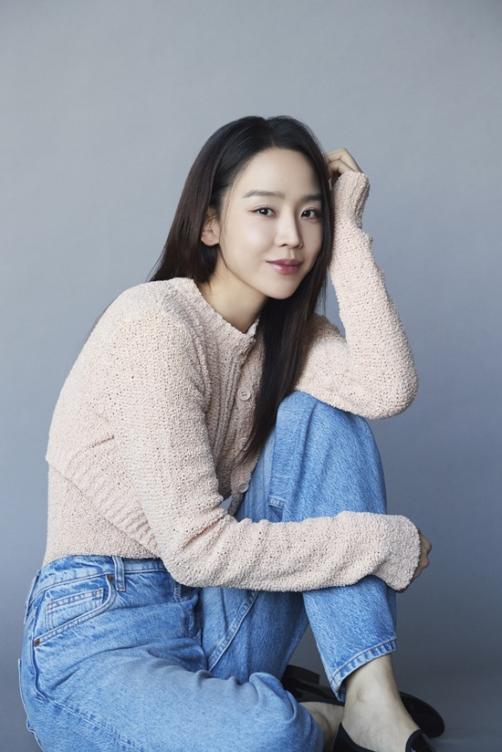 Nữ diễn viên Shin Hye Sun tự nhận mình là một người hướng nội. Ảnh: Instagram
