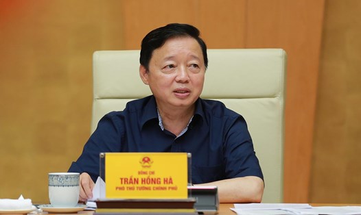 Phó Thủ tướng Chính phủ Trần Hồng Hà phát biểu tại cuộc họp ngày 9.5. Ảnh: VGP