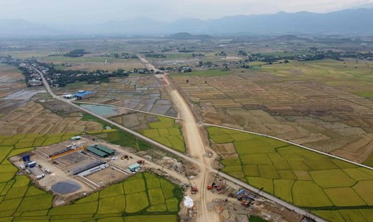 Giai đoạn 1 dự án cao tốc Khánh Hòa - Buôn Ma Thuột mới chỉ giải ngân 107 tỉ đồng trên tổng số 1000 tỉ đồng. Ảnh: Hữu Long
