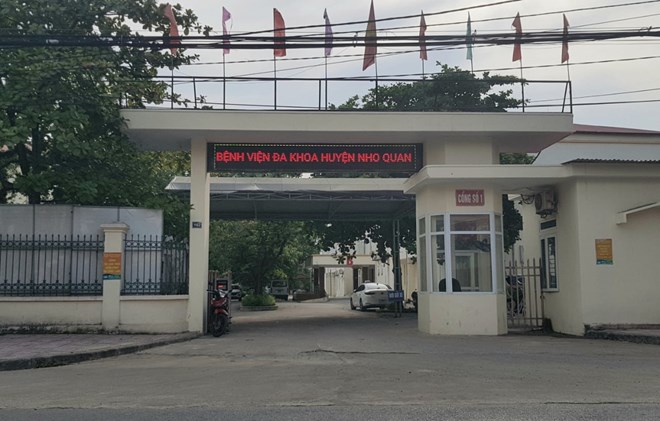 Bệnh viện Đa khoa huyện Nho Quan là đơn vị sự nghiệp y tế công lập xếp hạng II , trực thuộc Sở Y tế tỉnh Ninh Bình với quy mô 240 giường bệnh nội trú và 4 phòng khám đa khoa khu vực. Ảnh: Nguyễn Trường